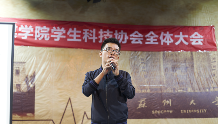 王老师.png 王老师.png
